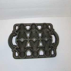 vintage cast iron J Wright All American Gingerbread mold str and stripes USA